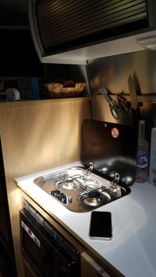 Airstream In The Center Of It All ไมอามี ภายนอก รูปภาพ