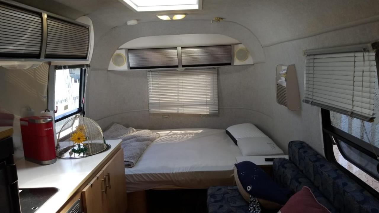 Airstream In The Center Of It All ไมอามี ภายนอก รูปภาพ