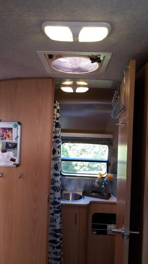 Airstream In The Center Of It All ไมอามี ภายนอก รูปภาพ