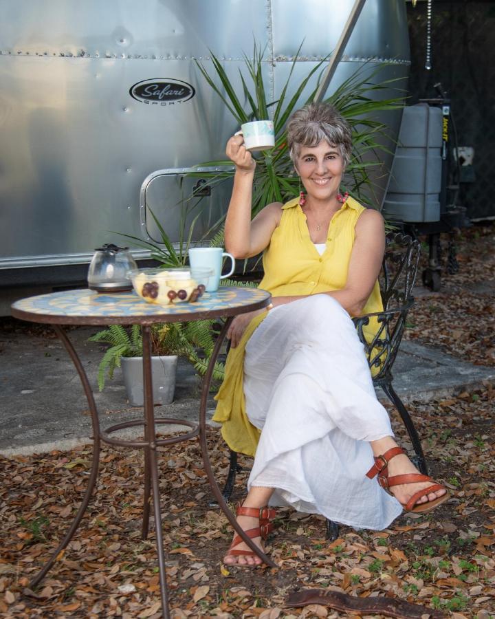 Airstream In The Center Of It All ไมอามี ภายนอก รูปภาพ